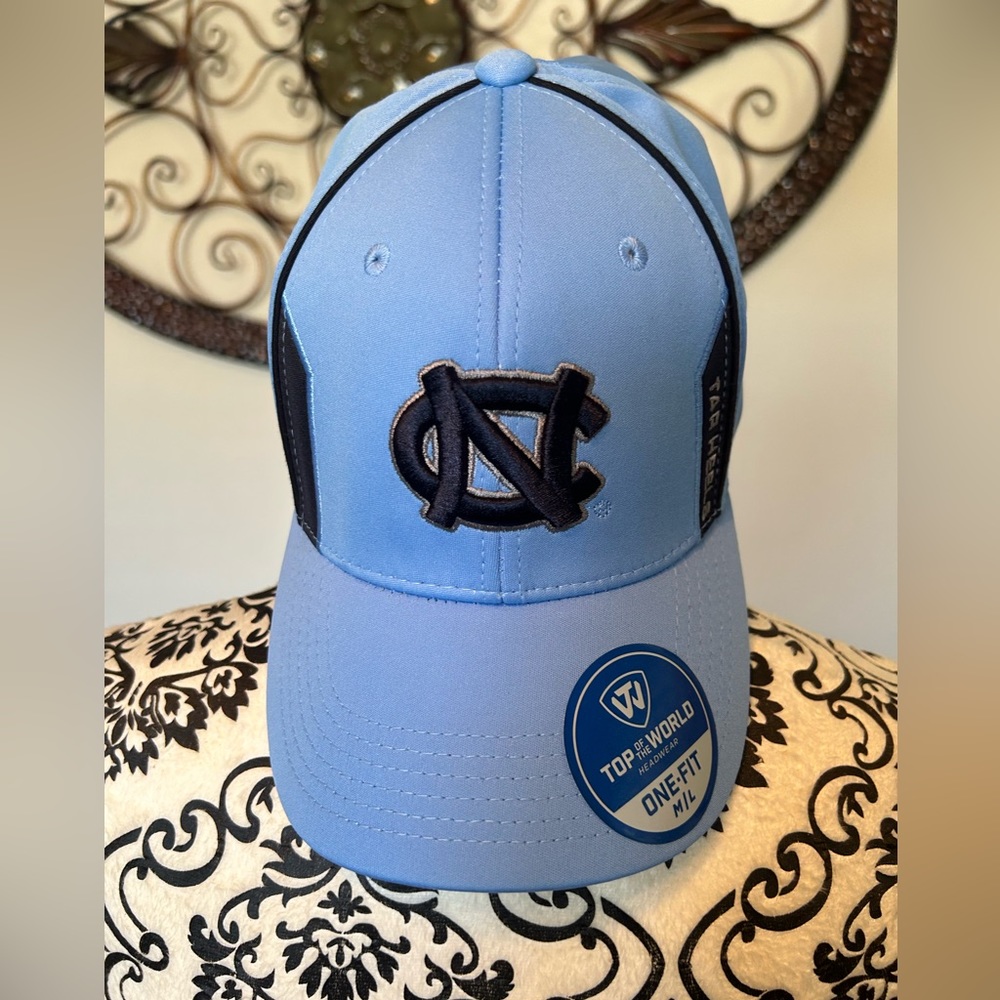 Carolina Tarheel hat new